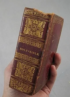 Holy Bible Containing the Old Testament and the New: Translated Out of the Original TonguesN/A