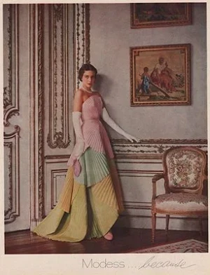 ORIG VINTAGE MAGAZINE AD/ 1951 MODESS SANITARY NAPKINS ADillustrator- Cecil  Beaton